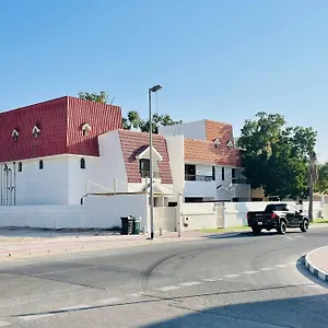  Villa The