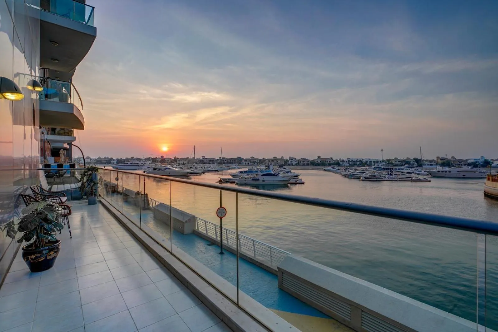 Oceana Atlantic Seaside Apt Dubai 0*,  United Arab Emirates
