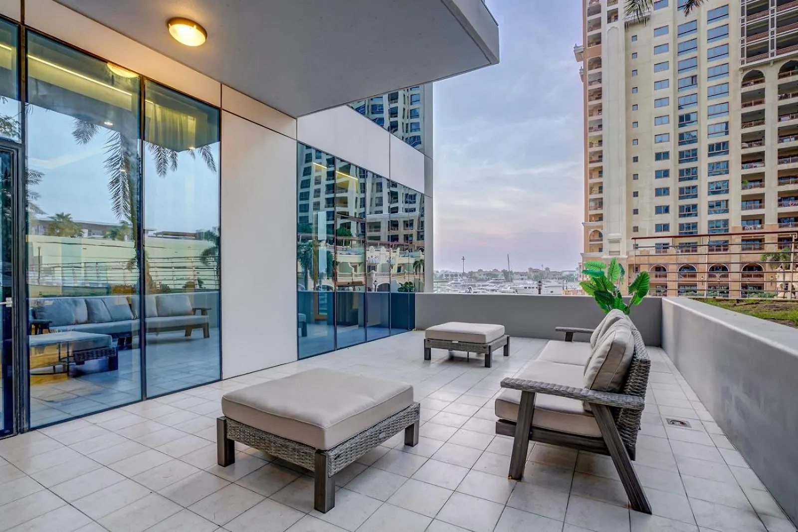 Apartment Oceana Atlantic Seaside Apt Dubai